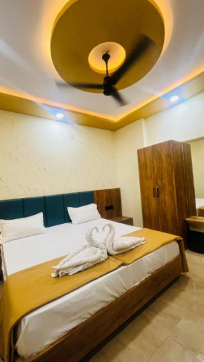 Hotel Hari Palace - Near Shree Dwarkadhish Temple